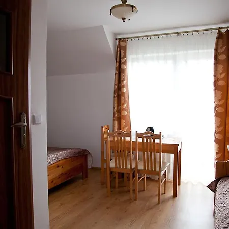 Promyk Debiny * Debina (Ustka)