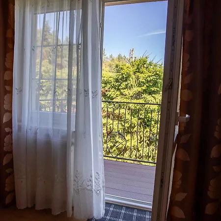 Promyk Debiny Πανσιόν 3*